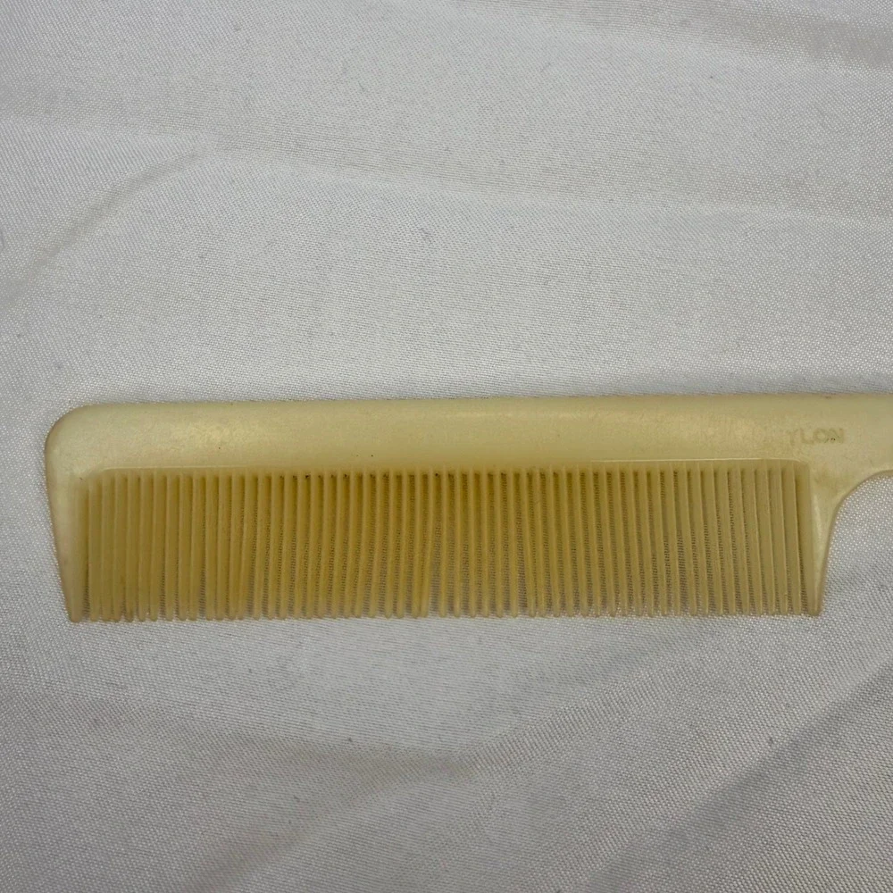 Stanley Home Products Vintage Rat‎ Tail Comb Cream Nylon Hair Styling Tool 8.25